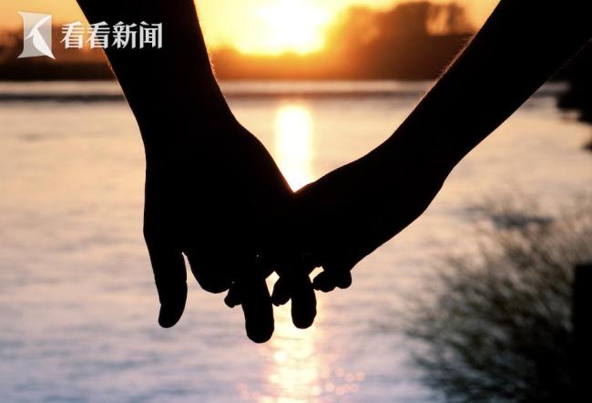 情侶婚禮后分手男方要求還18萬彩禮 彩禮歸屬引爭(zhēng)議