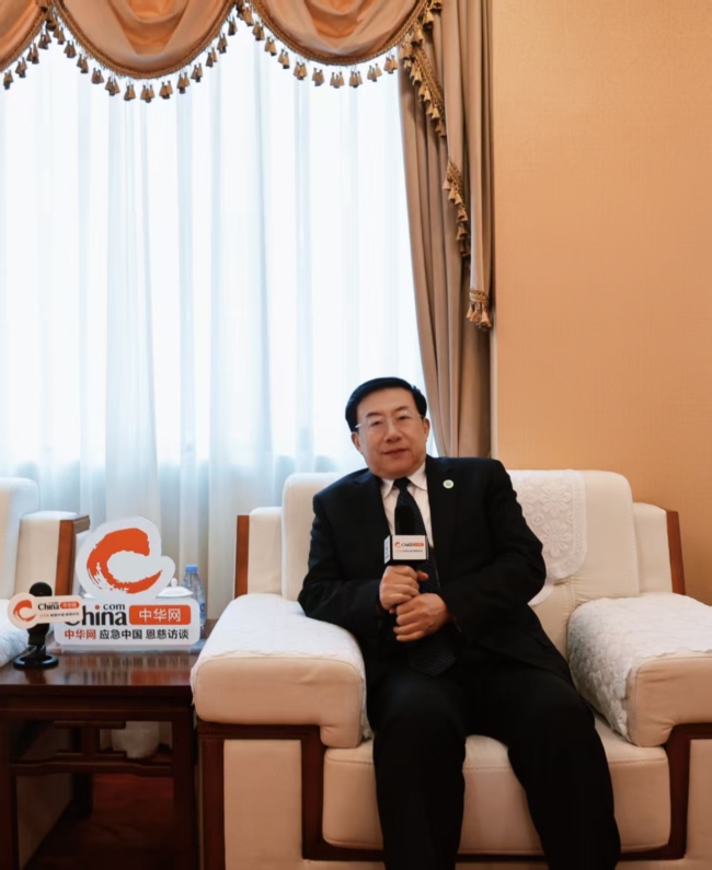 努力探索新時(shí)期應(yīng)急關(guān)愛公益慈善事業(yè)發(fā)展新路徑 訪中國應(yīng)急救援人員關(guān)愛和礦山塵肺病防治基金會(huì)理事長張恩璽