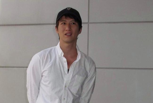 香港男星周永恒违法踩“风火轮”当街被捕 大喊救命 劣迹艺人再陷风波