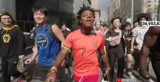 网友劝甲亢哥别在重庆的1楼后空翻 8D玄幻城市引异邦网红咋舌