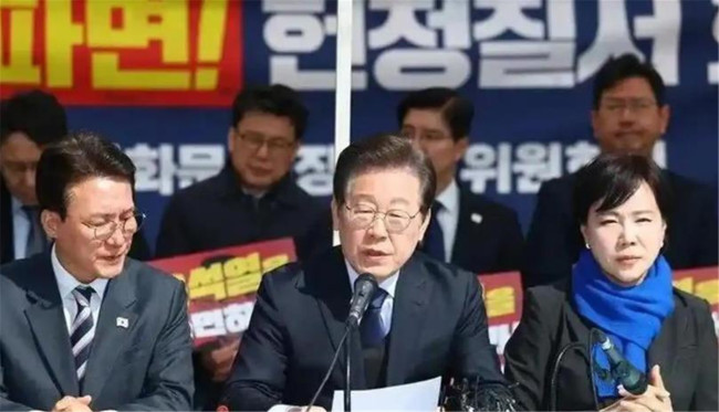 尹锡悦大结局要来，李在明急忙摊牌，中国大使馆紧急提醒3个不
