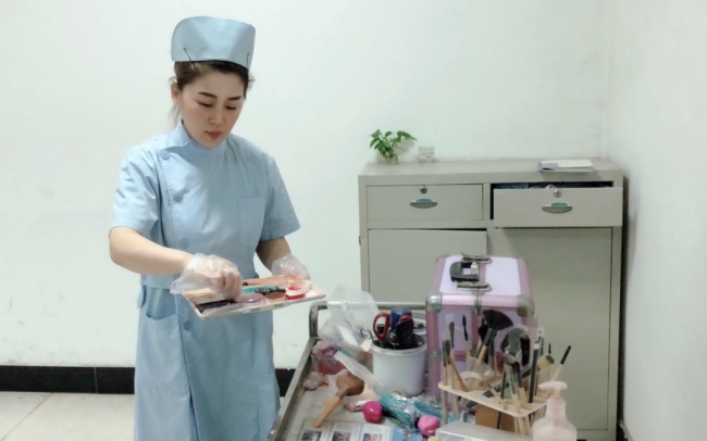 遗体整容师：热爱是这份工作的门槛