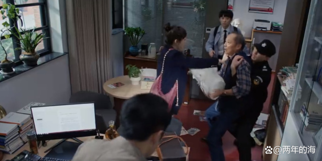 《蛮好的人生》训完孩子转身抹眼泪 母爱的泪水与坚强