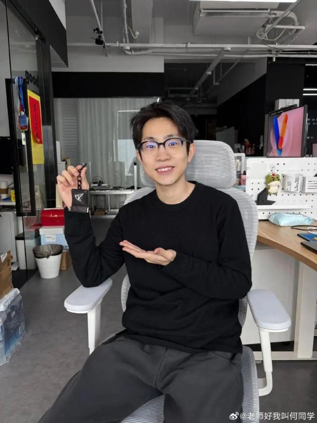 何同学复更 为单手用户制键盘