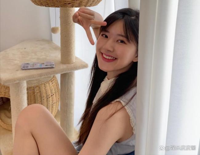 赵露思全英文新歌上线 复出信号引发期待