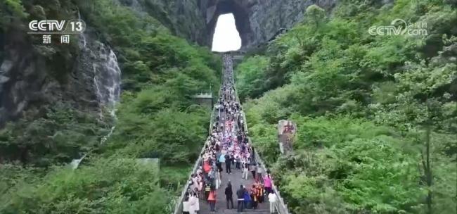全國各地迎出游熱潮 樂享假日風景民俗