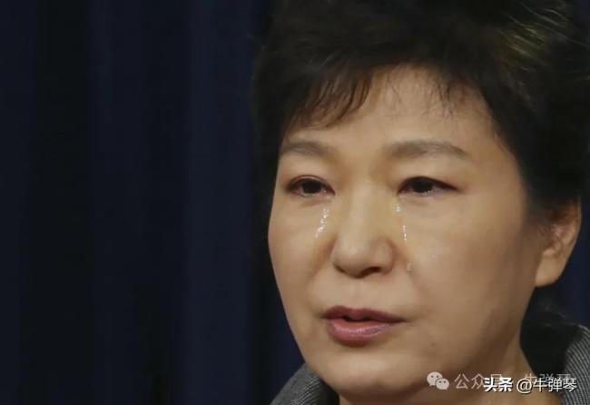 牛弹琴：韩国又创造了历史 政坛走马灯式变换