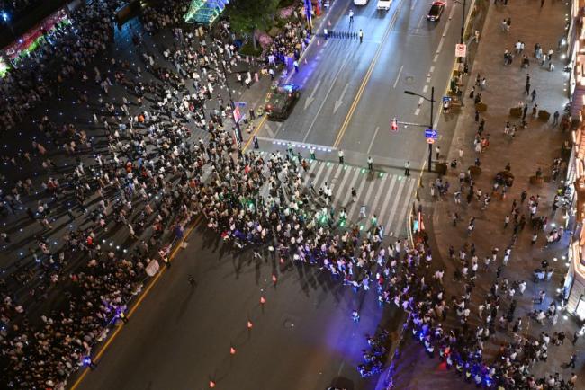 上海外灘客流超55萬(wàn)人次