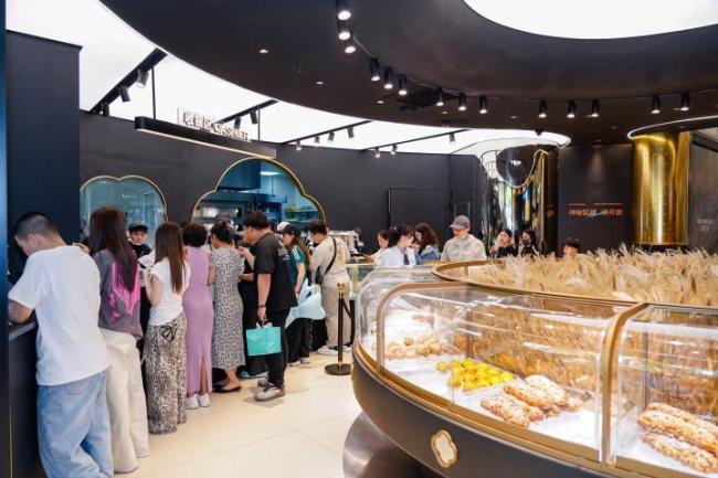 海底撈首家面包店杭州開業(yè) 面包價格終于打下來了
