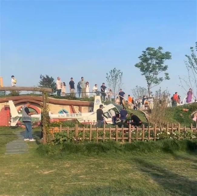 蘇州墜機(jī)1死4傷涉事景區(qū)開業(yè)僅1周 悲劇突襲新開園