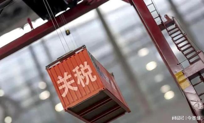 特朗普“生日阅兵”想要的是什么 提振士气与权威
