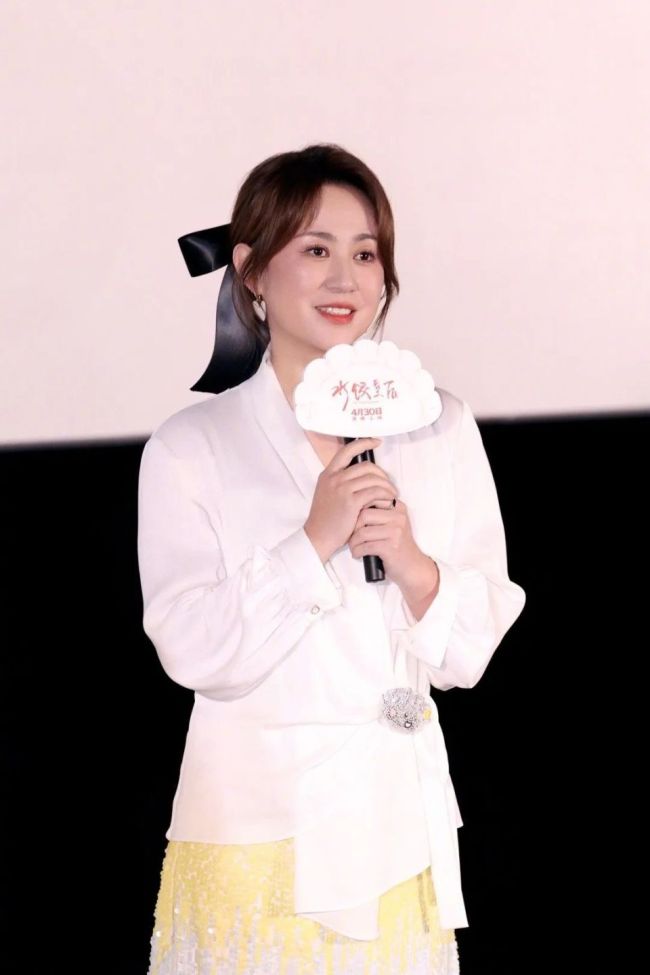 馬麗感謝沈騰老婆和自己的老公 共抗十年網(wǎng)暴壓力