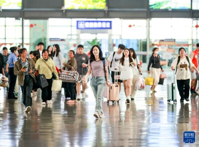 各地五一假期返程路況 返程高峰來臨