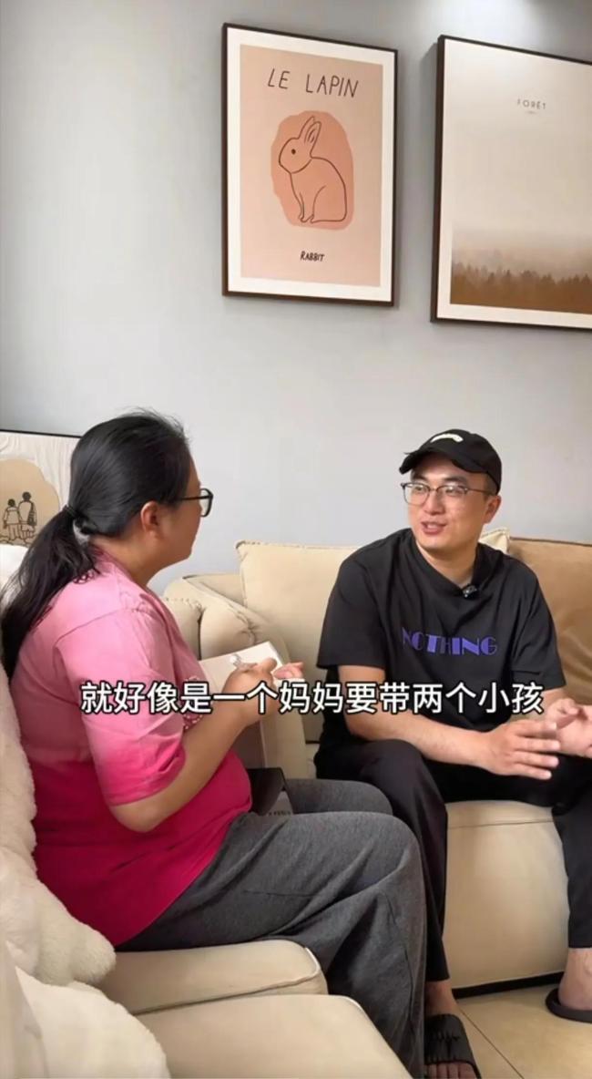 32歲兒子辭職照顧“2歲”媽媽 孝心滿滿感動眾人