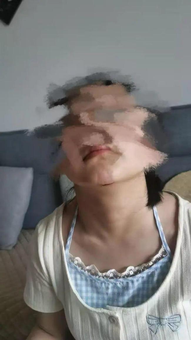 女生實(shí)習(xí)時(shí)暈倒摔斷4顆牙齒 校方與保險(xiǎn)爭(zhēng)議醫(yī)療費(fèi)