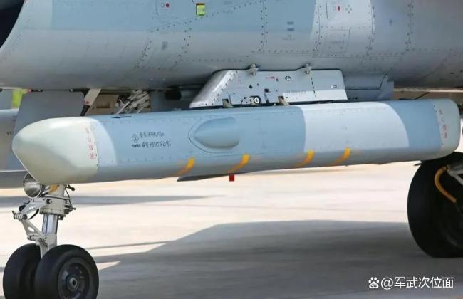 印巴空战细节首次曝光，巴防长直接摊牌了，歼-10CE大胜阵风 电子战优势明显