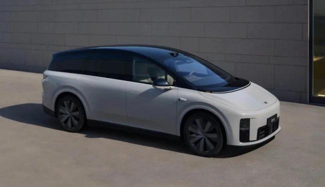 理想汽車(chē)為何押注司機(jī)大模型 邁向全自動(dòng)駕駛