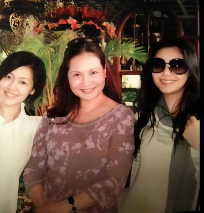 大S媽媽日前悲傷過度送急診 悲痛難愈引發(fā)關(guān)注