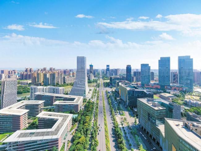 中航成飞股价两天涨超40% 系歼-10等战机制造商 军工板块领涨市场