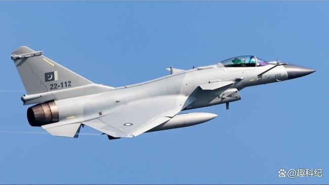 巴基斯坦公布擊落印度戰(zhàn)機(jī)證據(jù) 殲-10C實(shí)戰(zhàn)首秀