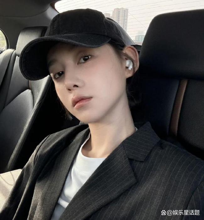 李沐宸给足了刘奕畅情绪价值 情侣间的独特互动
