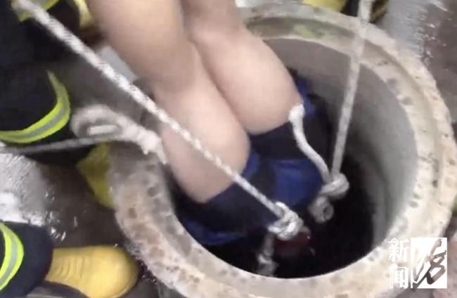 上海女子突落井消防緊急救援 狹小空間生死營救