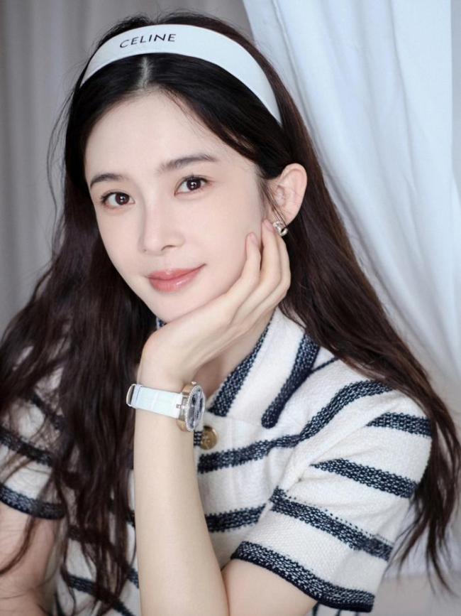 趙櫻子戛納禮服臟了發(fā)文求助 網(wǎng)友熱議去污妙招