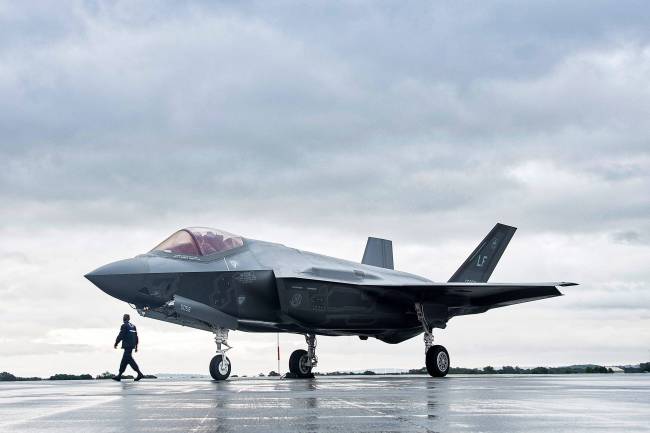 美国为何迟迟不给沙特采购F-35放行 以色列作梗与持续“吸金”