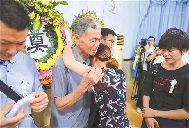 回顧2019年扶貧干部黃文秀因山洪遇難，年僅30歲,，遺留日記讓人淚目