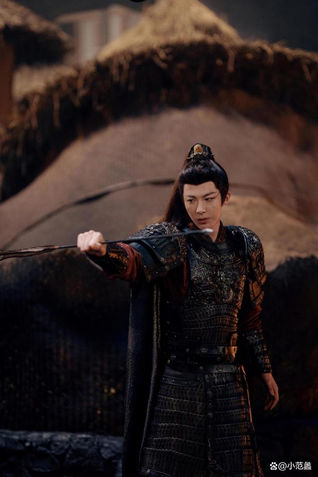 从不撕番,为《折腰》连泡三天冰水,刘宇宁到底为何挨骂 颜值与演技争议不断