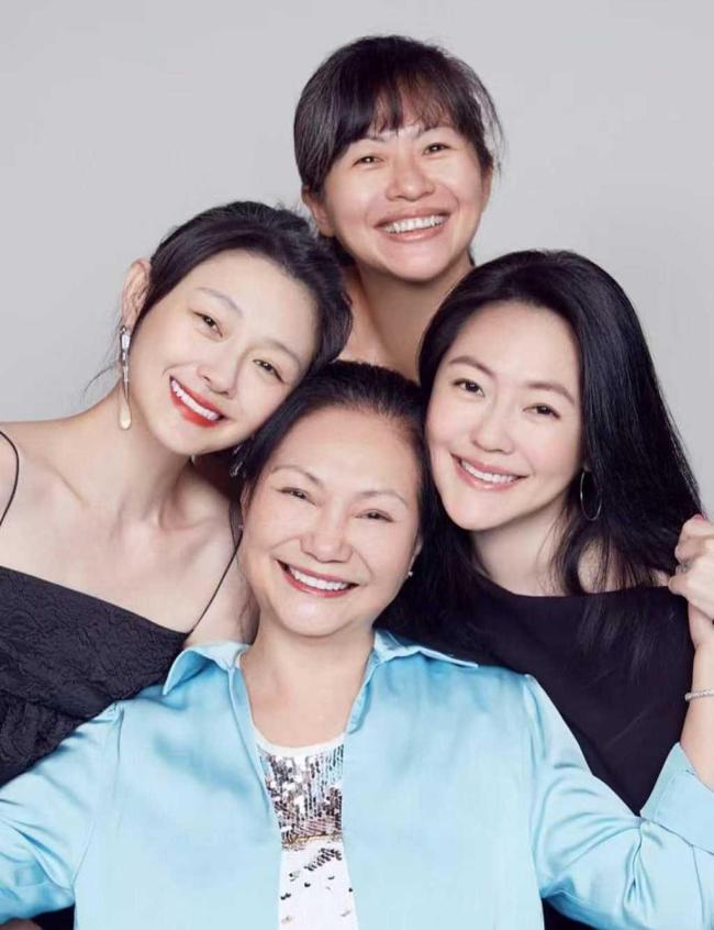 汪小菲婚禮舉行 S媽當(dāng)晚連發(fā)6條帖子 回憶大S引感傷