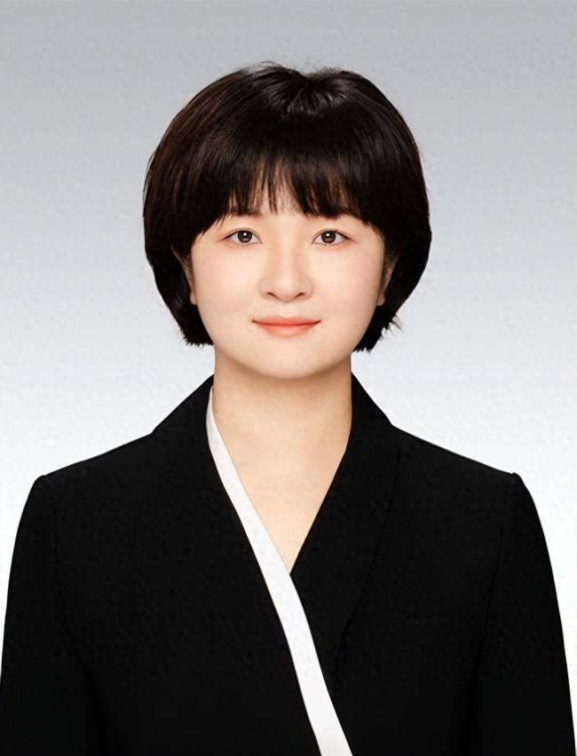 1987年的李金玲拟提名县长候选人