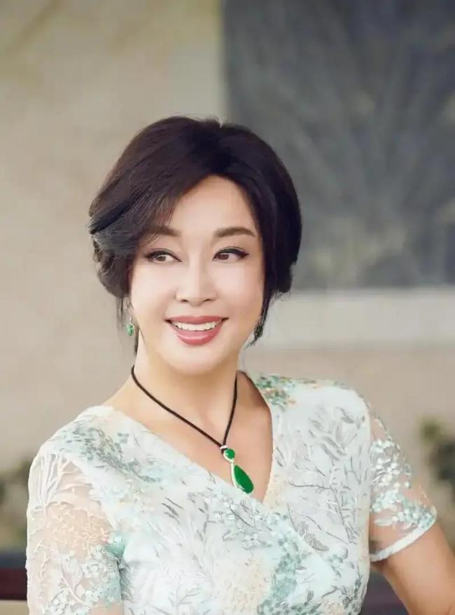 舉報(bào)劉曉慶偷稅漏稅當(dāng)事人再發(fā)聲 澄清執(zhí)行異議真相
