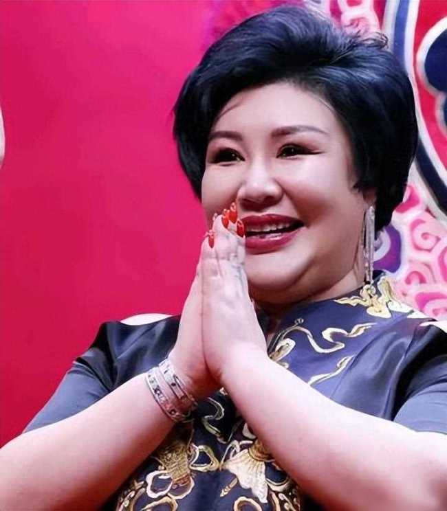將財產(chǎn)全交給妻子的四位男星,，妻子各個不簡單