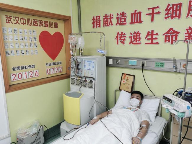輔警為捐髓救人13天減重10斤