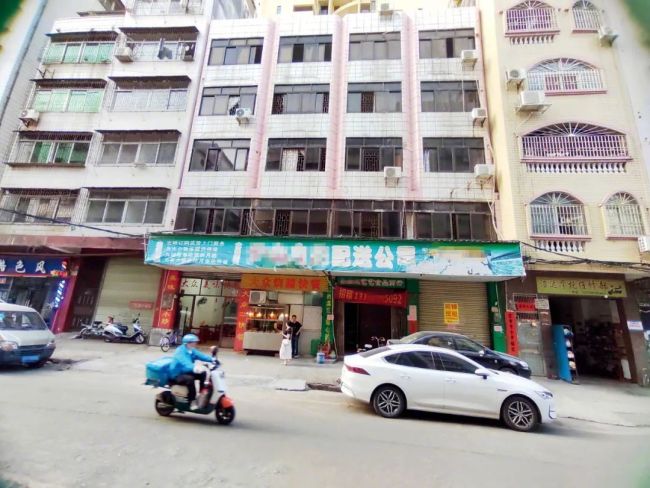 小官巨貪校長讓鄉(xiāng)鎮(zhèn)初中生吃不飽 學生投訴信揭黑幕