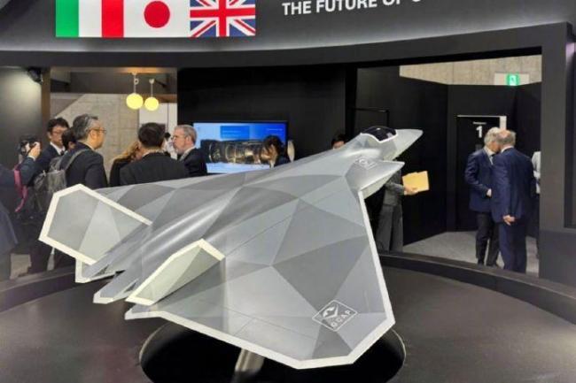 日英意六代機模型亮相日本防務展