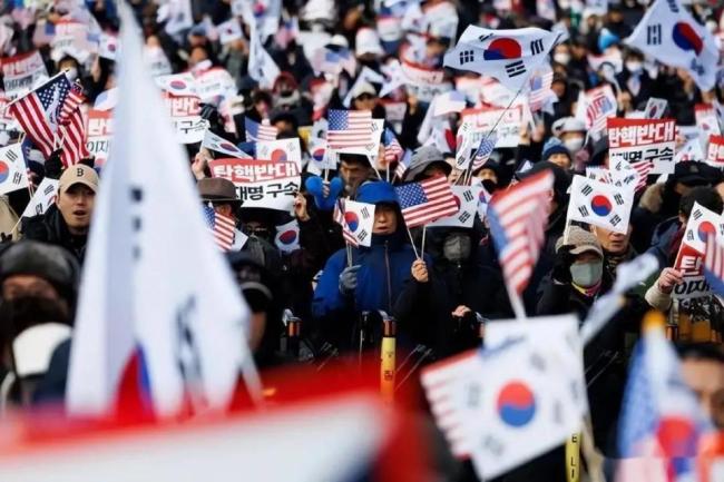 韩国掀起“反华”潮，美或在计划东亚矛盾，将韩国推向前台