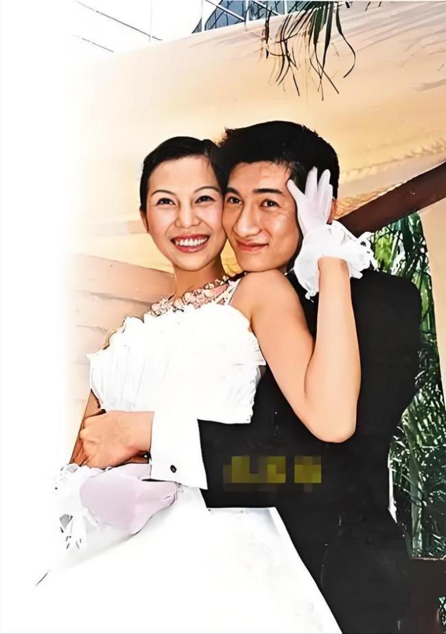 吳奇隆再傳離婚：縱橫貴圈30余年情史復(fù)雜,，前任境遇冰火兩重天