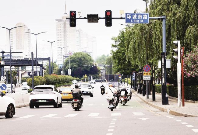 “小電驢”違規(guī)如何治理