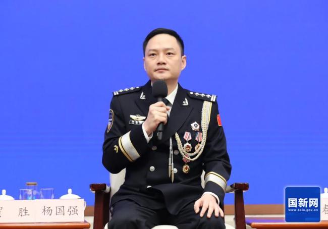 民警利用停戰(zhàn)間隙進入緬北園區(qū)取證