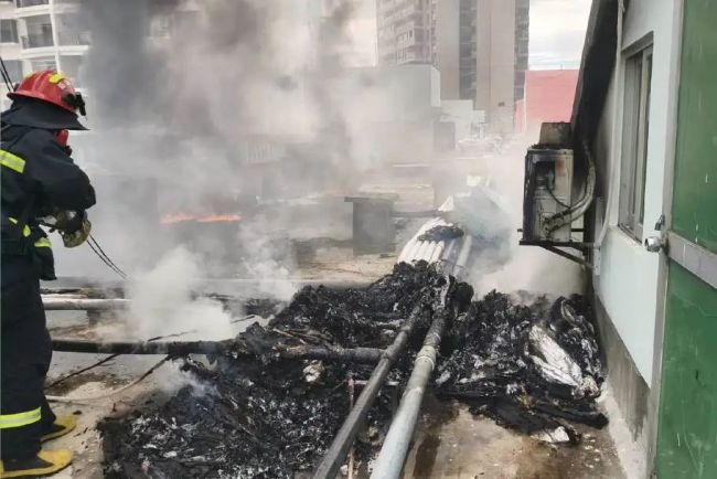三亞兩工地因違規(guī)動火被重罰 違規(guī)作業(yè)代價沉重