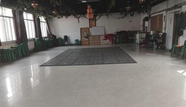 客人鬧事店主護妻反擊后入獄 正義遲到但未缺席
