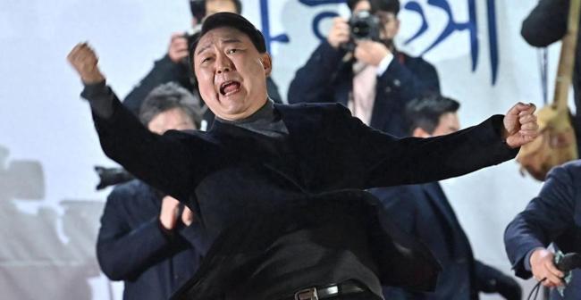 尹锡悦被迫离党,李在明对台湾事务表态,最新民调显示局势已明朗