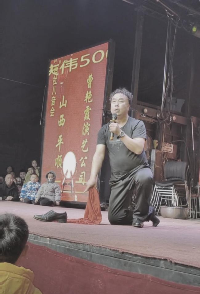 山西民間網(wǎng)紅藝人大剛離世 因酒精中毒不幸去世