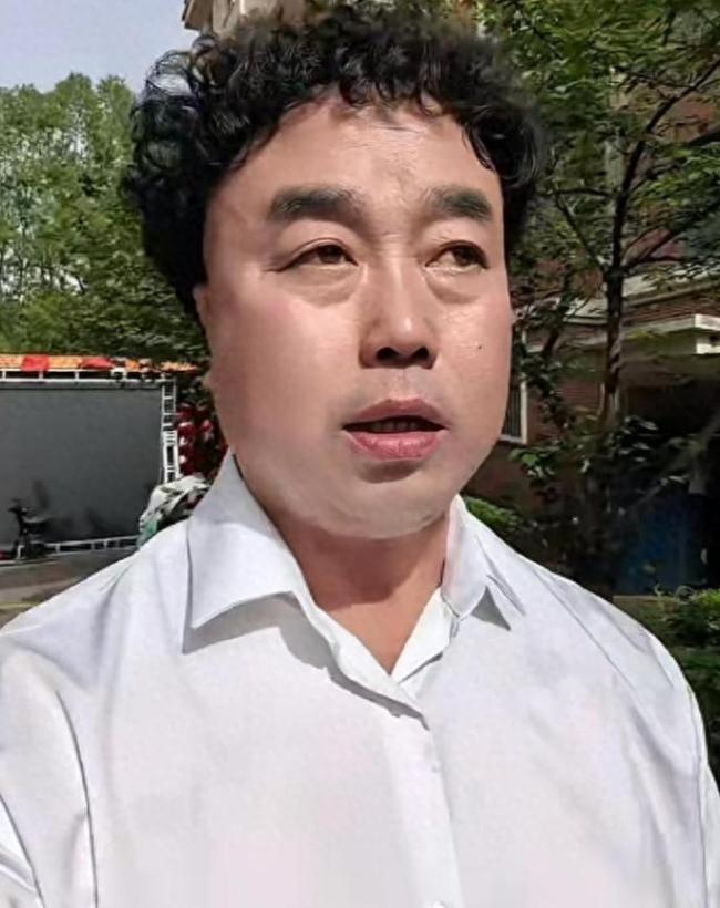 网红突然离世，儿子发布讣告 饮酒过量引发猝死