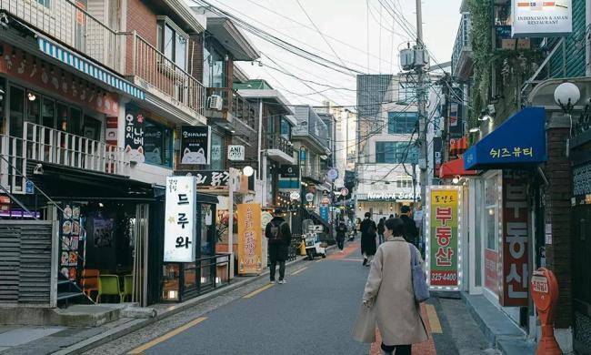 韩国生育率回暖是砸钱催生的效果吗 社会结构与观念问题依旧根深蒂固