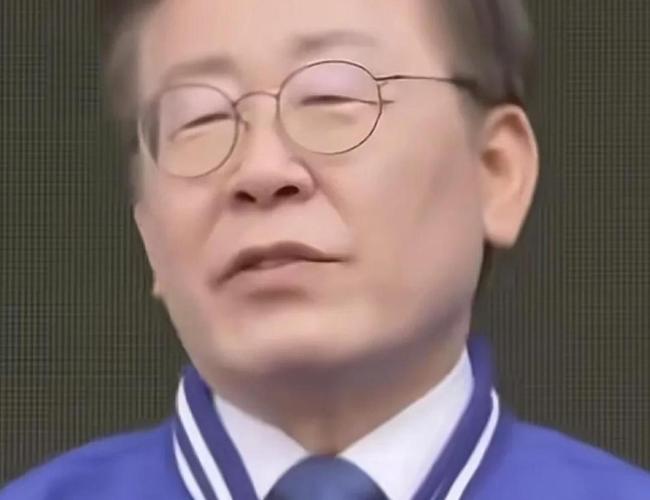 金惠景的青瓦台之路 从社恐到公众焦点