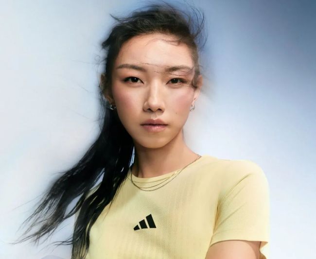 上戏否认聘任那尔那茜当助教