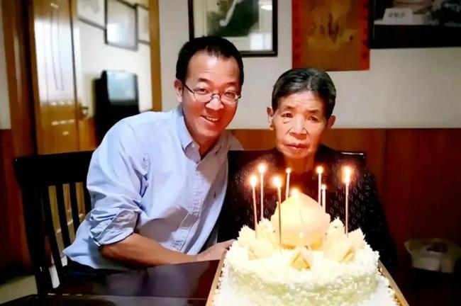 为救人身中数刀错过高考的他俩现状 赤诚之心依旧滚烫